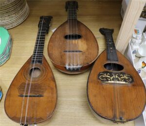 Folk musical instruments